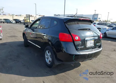 2013 Nissan Rogue S z USA, uszkodzony, nr VIN JN8AS5MT5DW031641